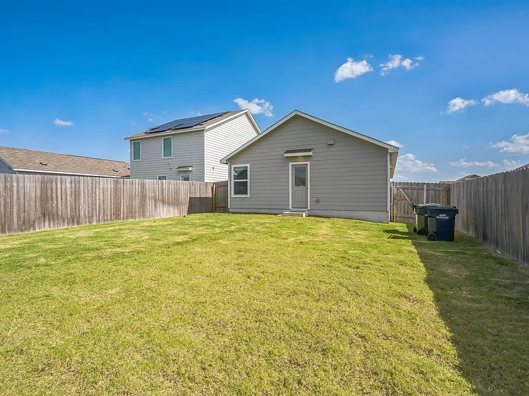 505 Sergeant Murphy Rd — Photo 16