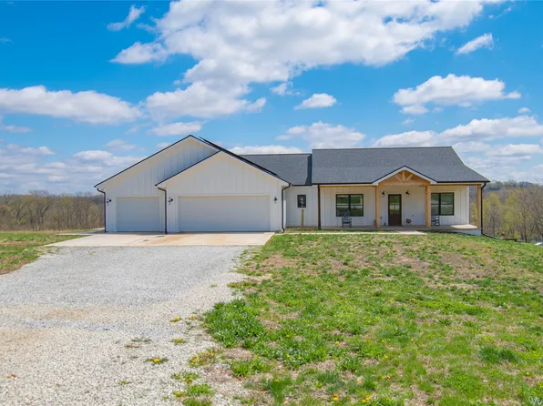 4887 155th Ln, Indianola, IA 50125