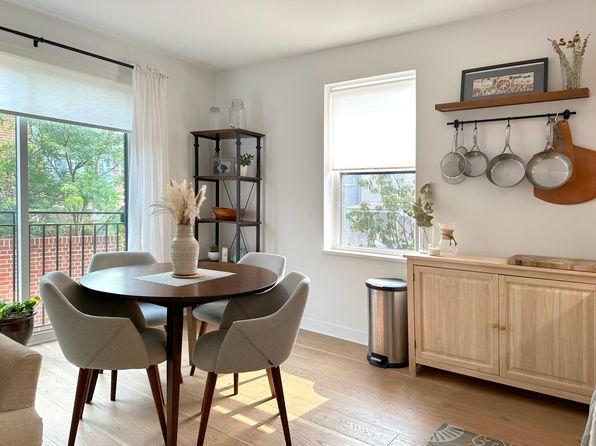 129 W St NW #203