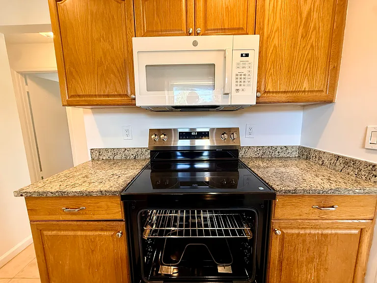 3362 SE Jefferson St — Photo 10