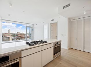 313 W 17th St #1502, Austin, TX 78701