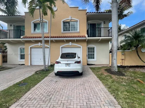 3458 NW 17th Ter, Fort Lauderdale, FL 33309