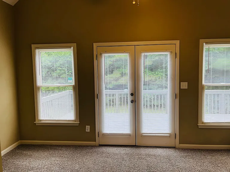 70 Indian Bluff Dr — Photo 9