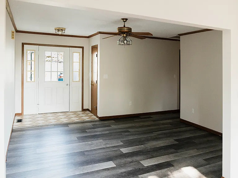 405 Lake St — Photo 8
