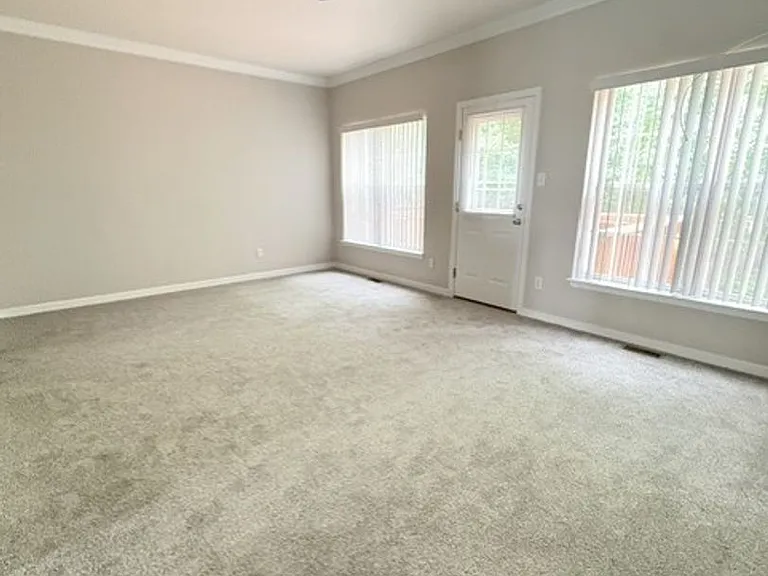 8738 Springwater Dr — Photo 9