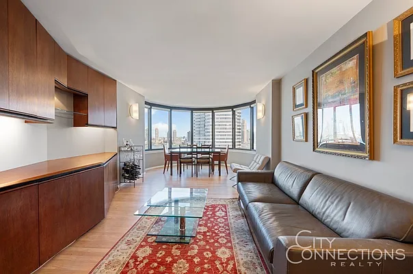 Sold by City Connections Realty | media 17