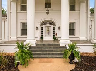 56 Meeker Rd, Lecompte, LA 71346