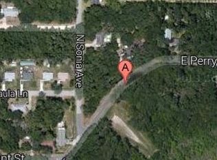 3426 E Perry St, Inverness, FL 34453