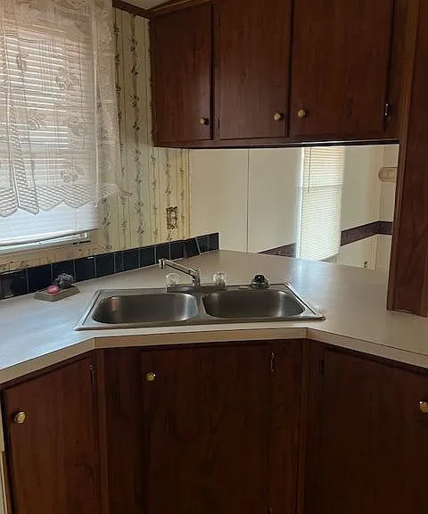 179 Cinnabar Ln — Photo 3