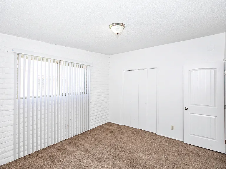 2864 S 1st Ave #1 — Photo 9