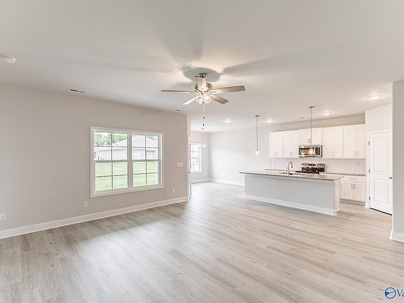 5th image of 29613 Eagle Brook Dr