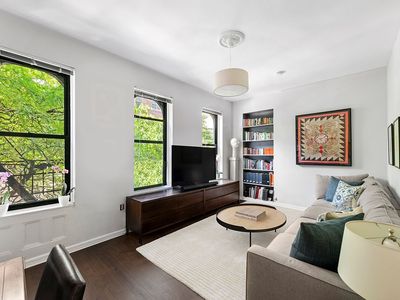 235 W 108th St APT 35, Manhattan, NY, 10025