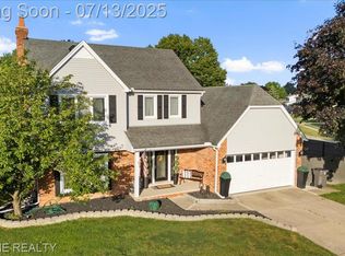 41741 Lore Ct, Clinton Township, MI 48038