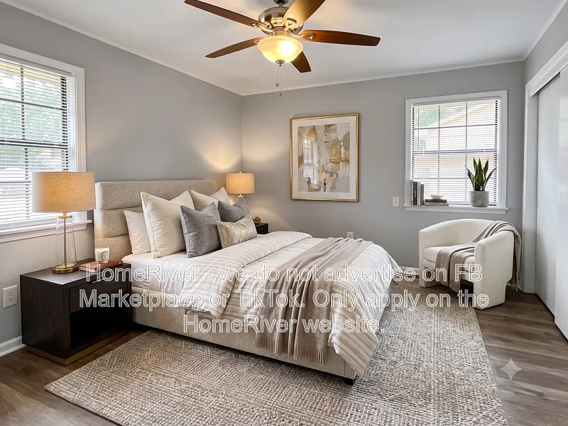 3 bed, 1.5 bath, 1375 sqft, $1,215 — Photo 3