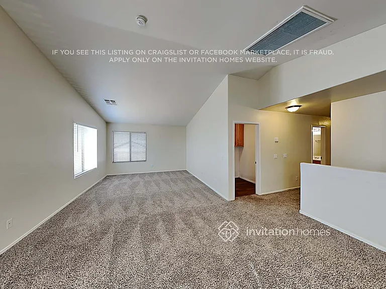 10513 W Alvarado Rd — Photo 9