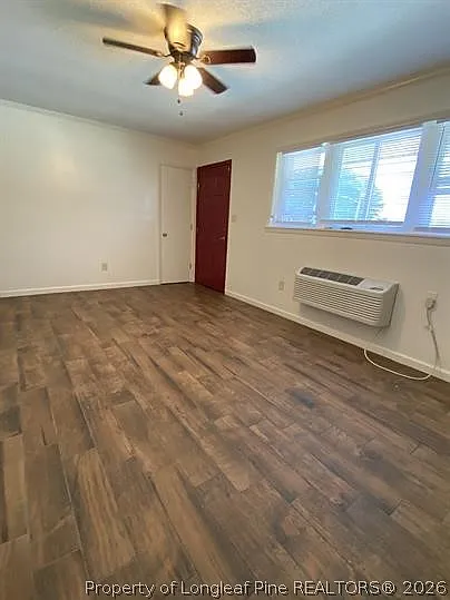 1 bed, 1.0 bath, 665 sqft, $950 — Photo 3
