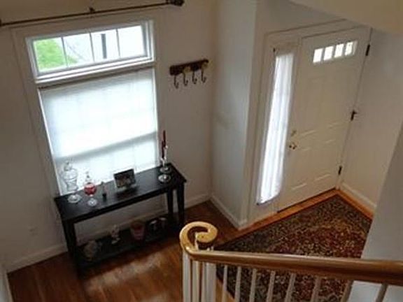 4th image of 9 Northgate Ct