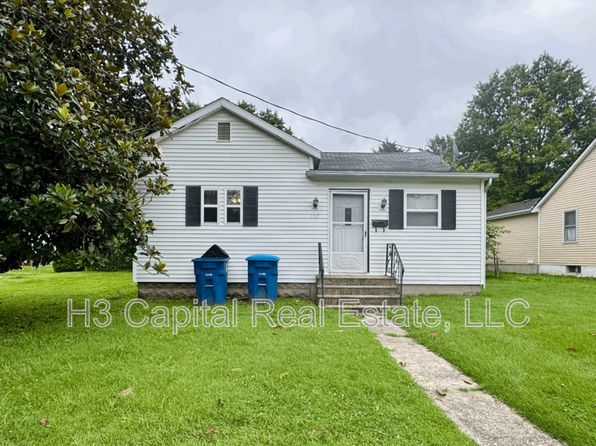 107 N Border St