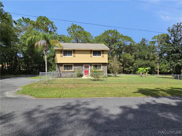 3323 E May St, Inverness, FL 34453
