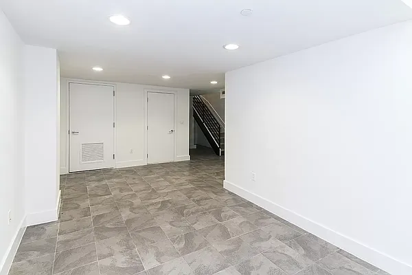 Rented by The Agency | media 6