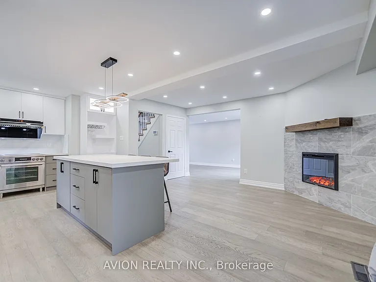 9 Falan Heights Cres — Photo 12