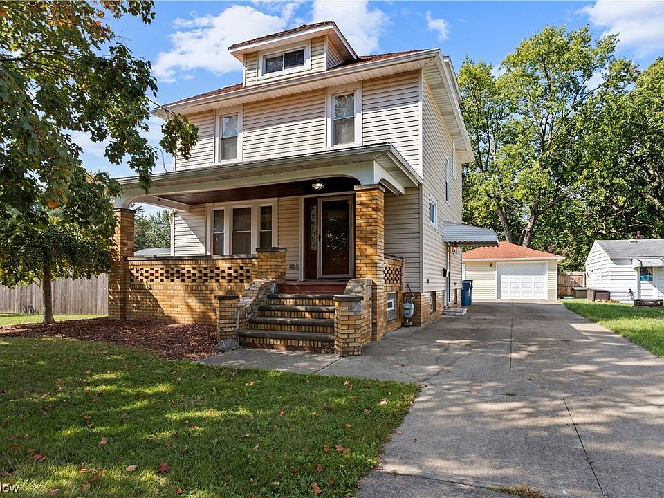 1st image of 2440 Oakdale Ave