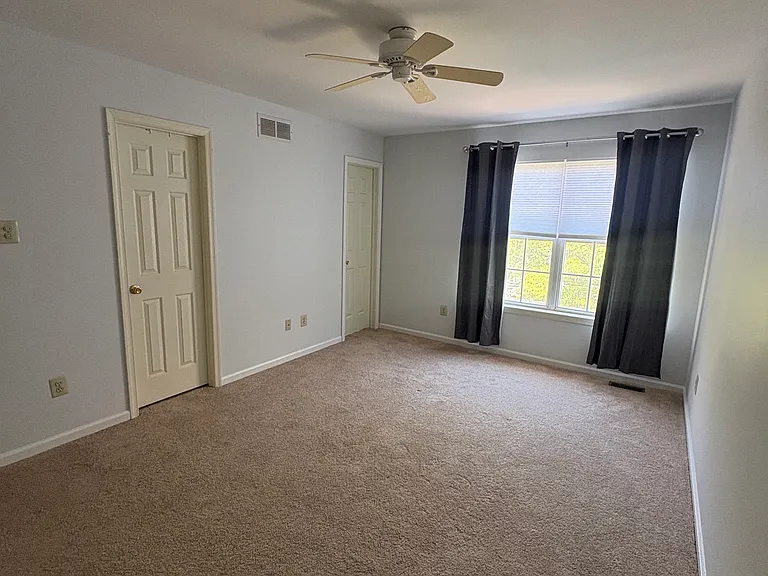 3913 Captain Molly Cir — Photo 11