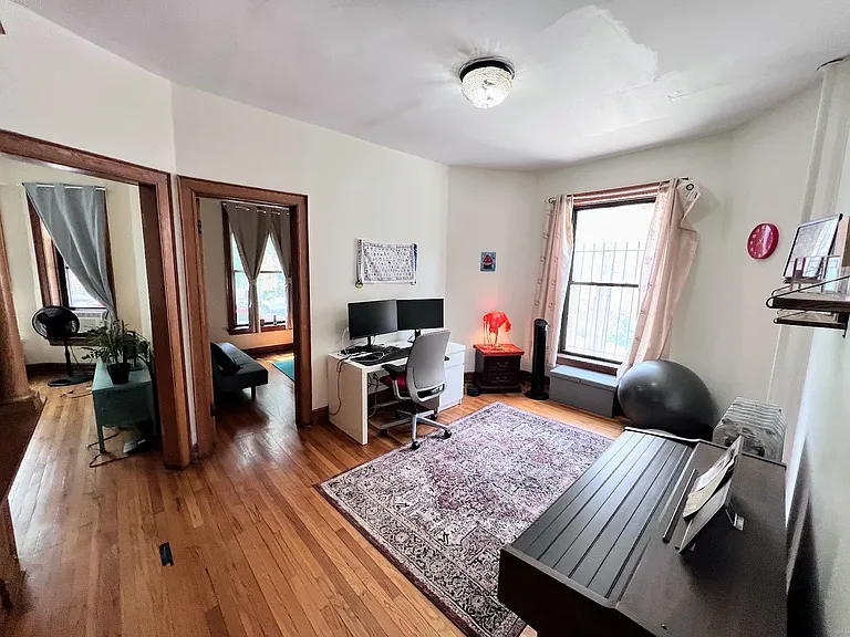 3216 W Altgeld St #1 — Photo 6