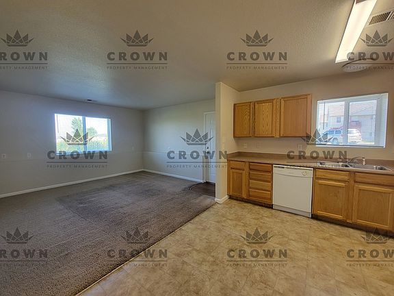 3rd image of 218 Country West Rd Unit D