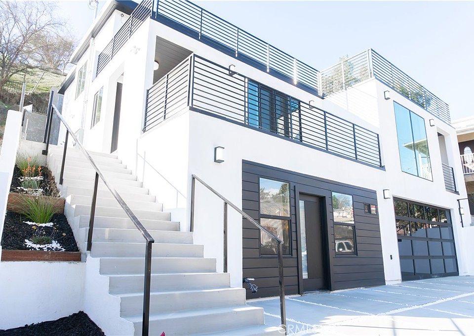 1st image of 1023 N Gage Ave