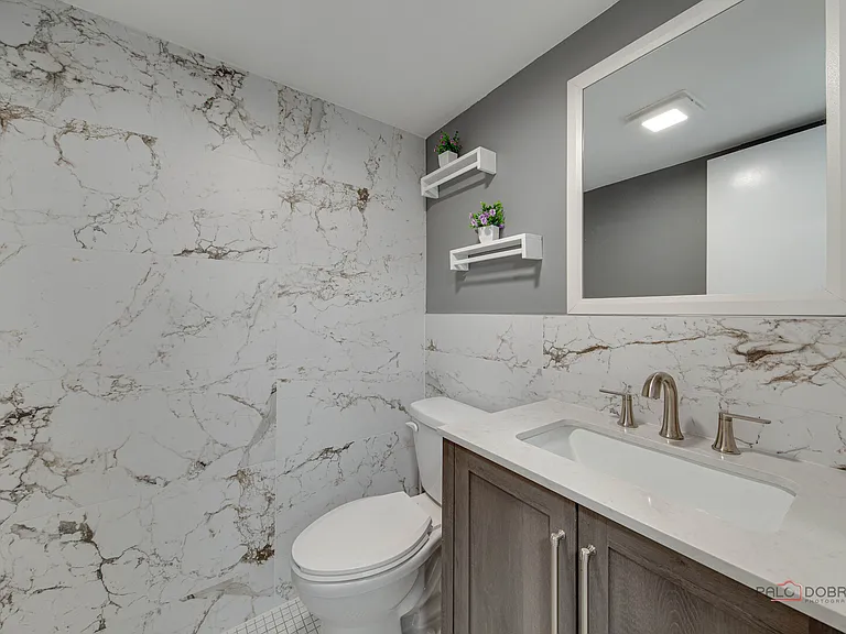 1551 Ashland Ave #306 — Photo 17