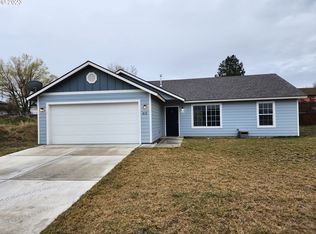 412 Orchard St, Umatilla, OR 97882