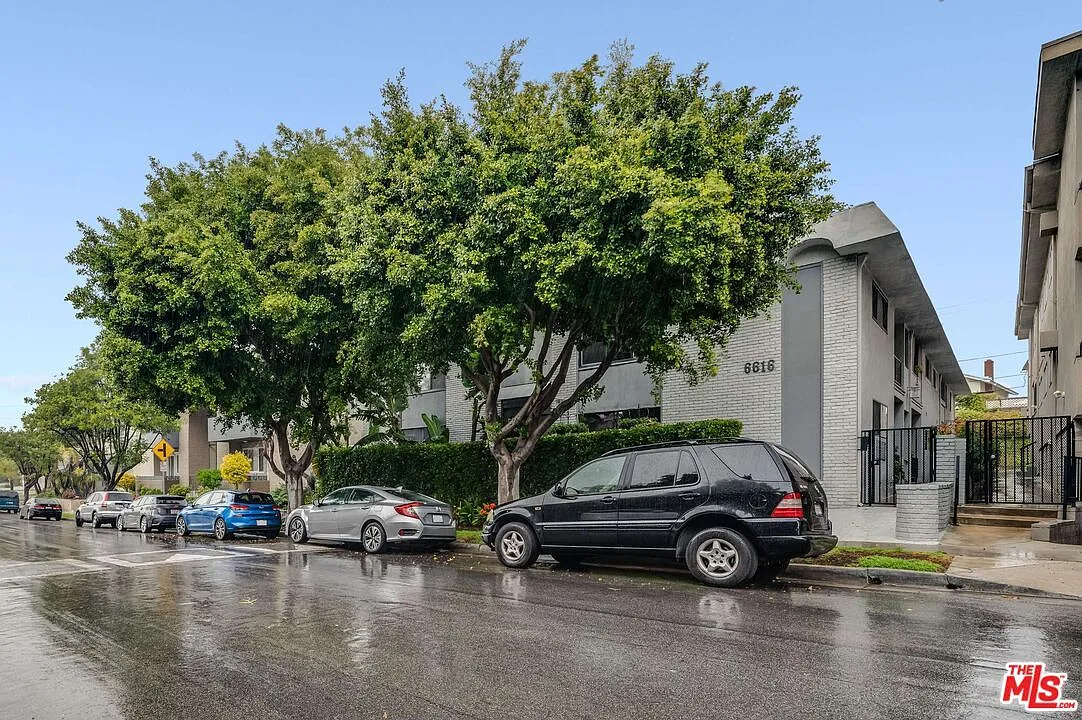 6616 Springpark Ave — Photo 1