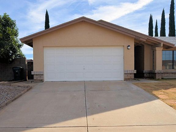 3rd image of 3360 Black Hawk Dr