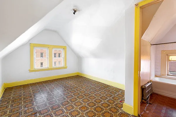 Sold by Engel and Völkers Brownstone Brooklyn | media 5
