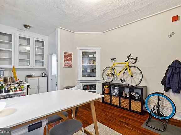 5th image of 4819 Walton Ave Floor 1