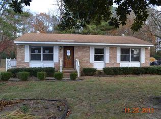 218 East St, Smithfield, VA 23430