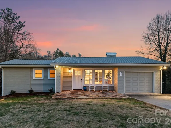 338 Hawthorne Dr, Brevard, NC 28712