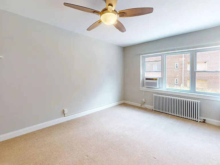 2339 40th Pl NW #104 — Photo 7