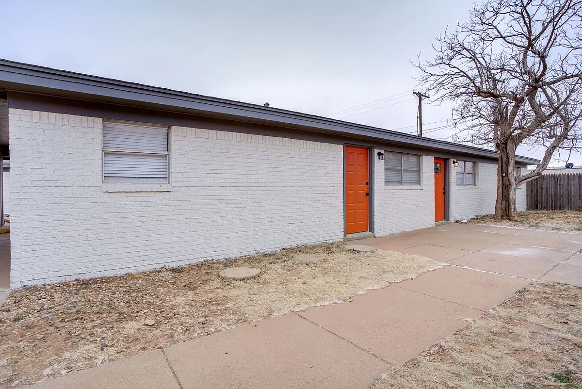 Building Photo - 226 Hickory St #B