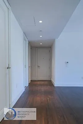 Rented by Metropolitan Property Group | media 9