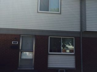 20802 Hunt Dr, Roseville, MI 48066