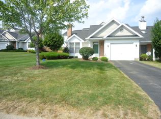 31 Great Meadow Cir, Rochester, NY 14623