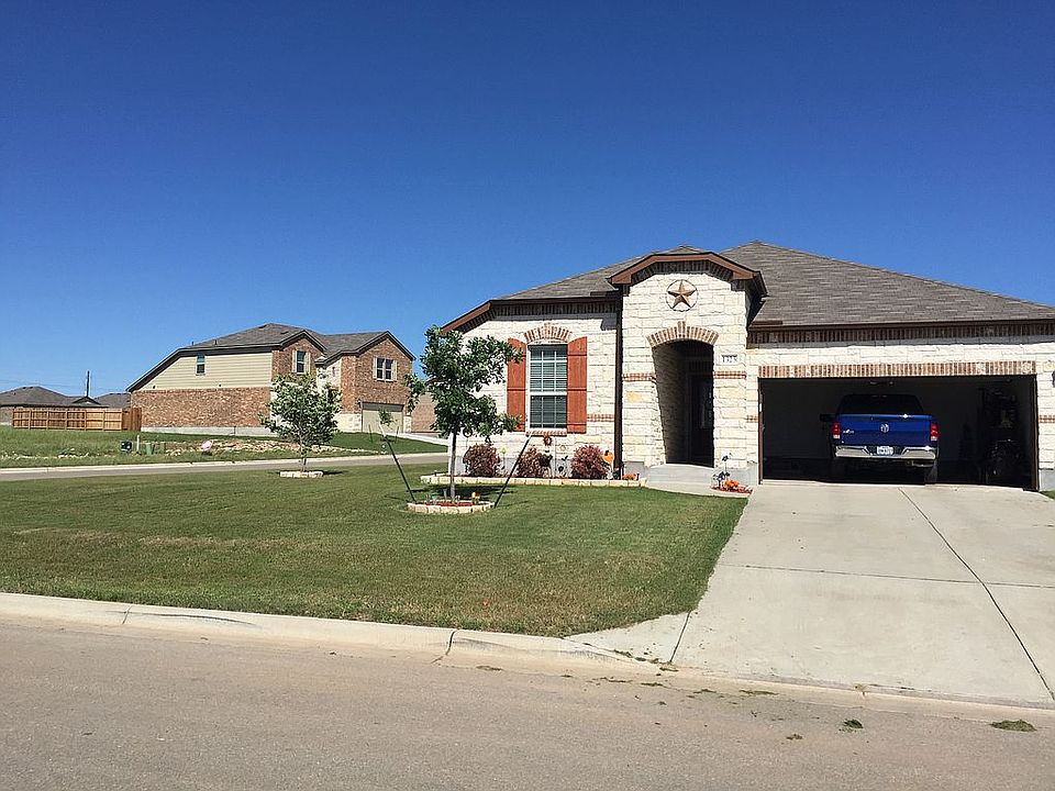 1st image of 1325 Cozy Creek Dr