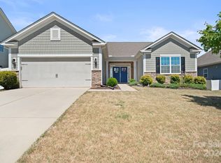 125 Margo Ln, Statesville, NC 28677