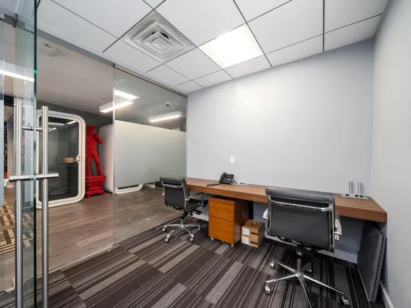 89 Hudson Street image 1 of 22