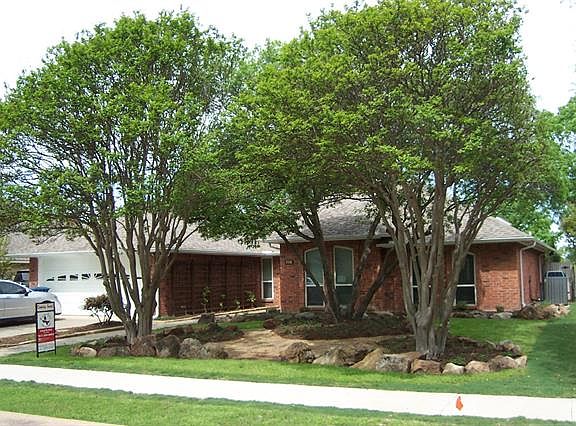 3rd image of 508 Parkview Pl