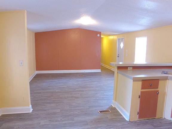 5th image of 3535 Roberts Ave Lot 107