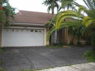 10871 SW 26th St, Miami, FL 33165