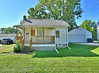 60 Woodglen Ave, Niles, OH 44446